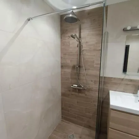 Italian Style: 3-room Gem * Sofia